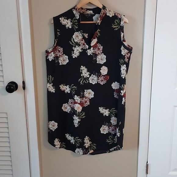 Amaryllis Shift/Tunic or dress Style Top Large NWOT - Picture 2 of 5